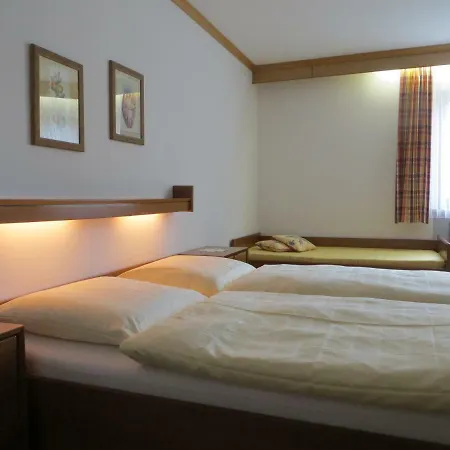 Leppert Guest house